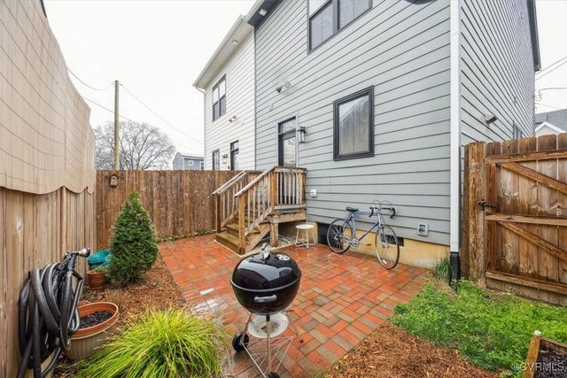 2005 R St, Richmond, VA 23223