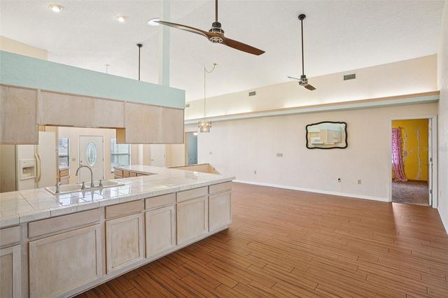 18628 SE 53RD PLACE, Ocklawaha, FL 32179