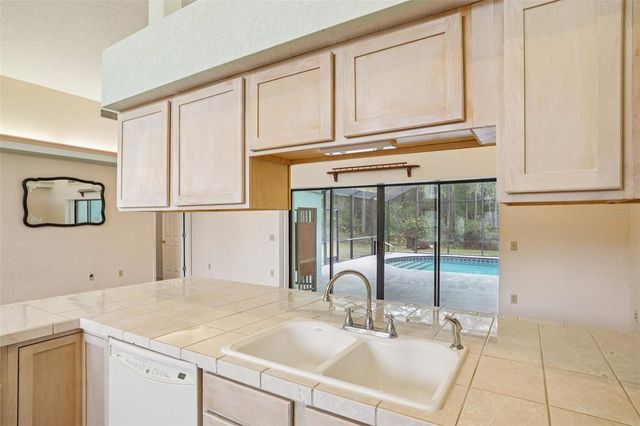 18628 SE 53RD PLACE, Ocklawaha, FL 32179