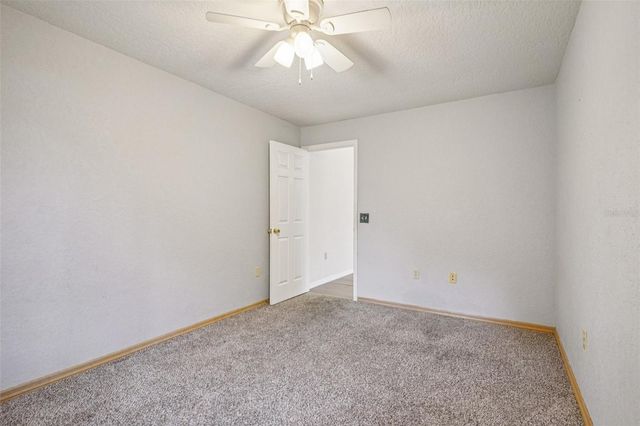 18628 SE 53RD PLACE, Ocklawaha, FL 32179