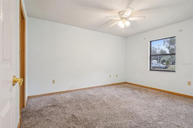 18628 SE 53RD PLACE, Ocklawaha, FL 32179