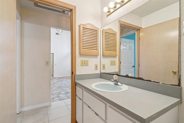 18628 SE 53RD PLACE, Ocklawaha, FL 32179