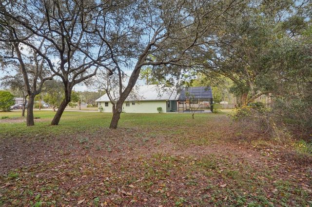 18628 SE 53RD PLACE, Ocklawaha, FL 32179