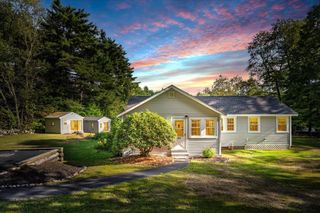 1376 Deering Center Road, Deering, NH 03244