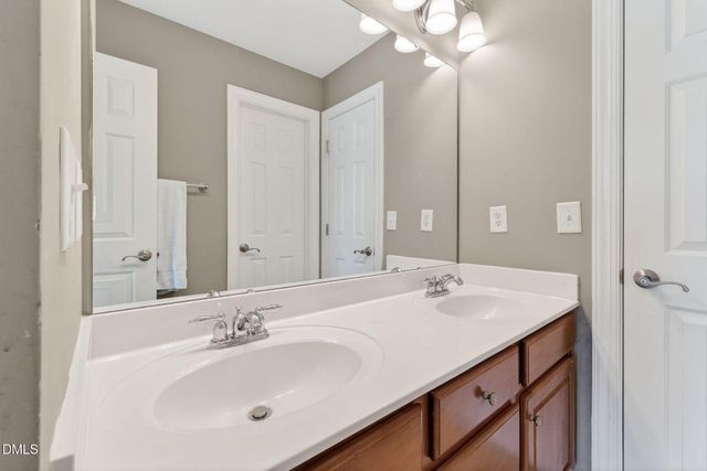 625 Toledo Court, Rolesville, NC 27571