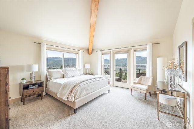 521 23rd Street NE, East Wenatchee, WA 98802