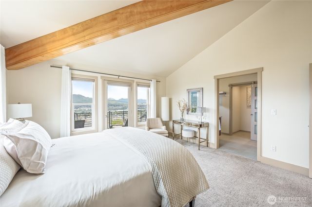 521 23rd Street NE, East Wenatchee, WA 98802