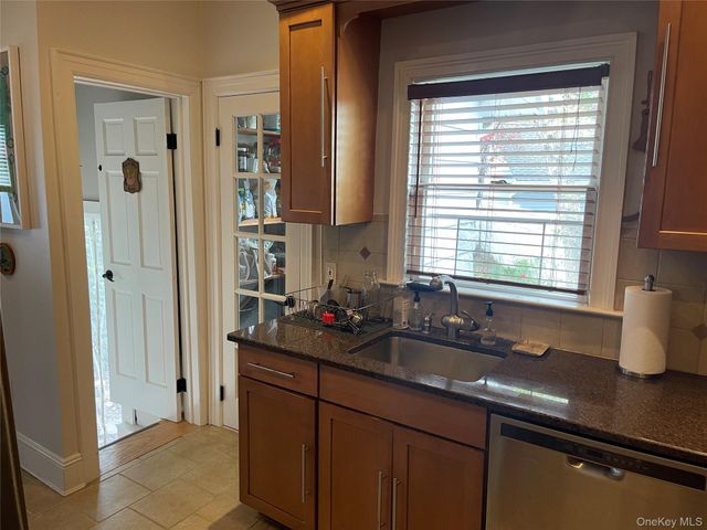 51 Ormond Street, Rockville Centre, NY 11570