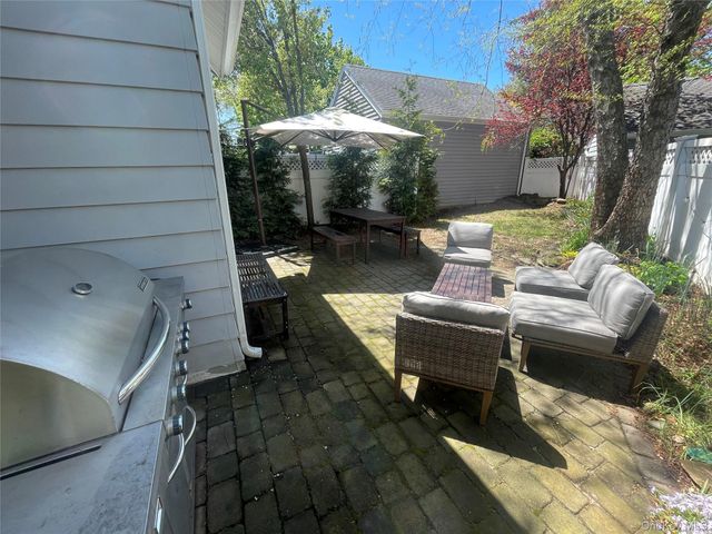 51 Ormond Street, Rockville Centre, NY 11570