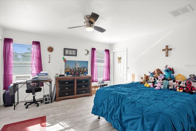 812 E. FLAG LANE, Kissimmee, FL 34759