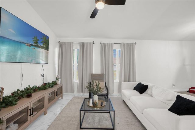 812 E. FLAG LANE, Kissimmee, FL 34759