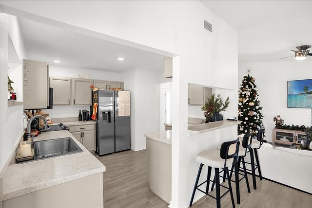 812 E. FLAG LANE, Kissimmee, FL 34759