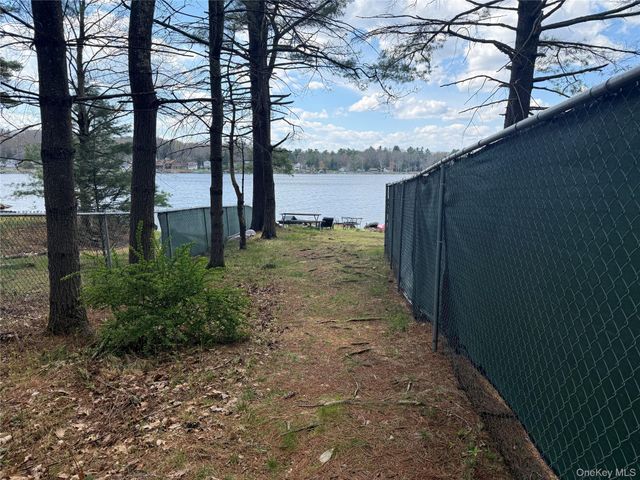 2 May Place, Glen Spey, NY 12737