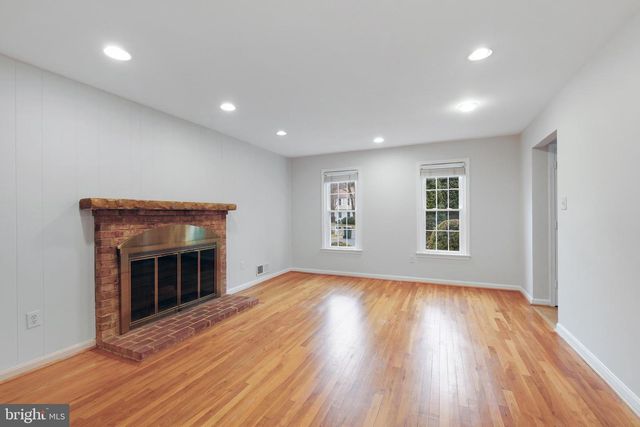 6 KIRKWALL CT, Potomac, MD 20854