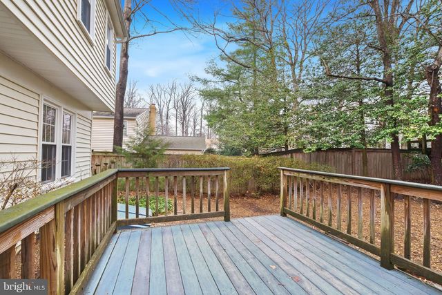 6 KIRKWALL CT, Potomac, MD 20854