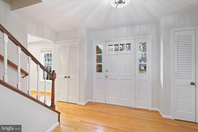 6 KIRKWALL CT, Potomac, MD 20854