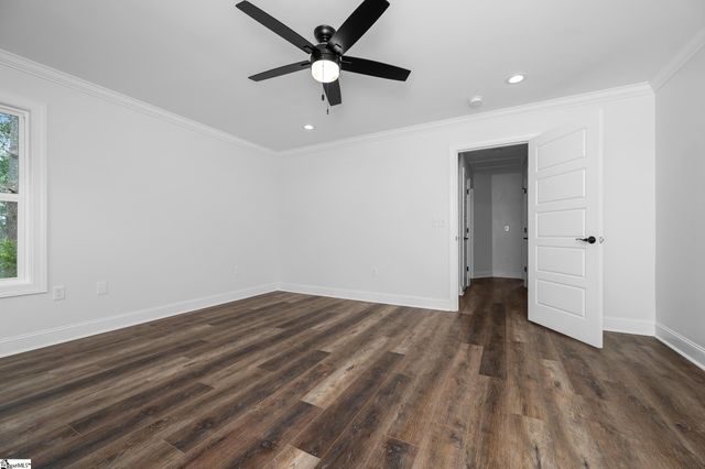 100 Potomac Avenue, Greenville, SC 29605