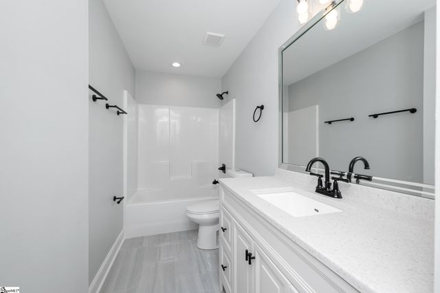 100 Potomac Avenue, Greenville, SC 29605