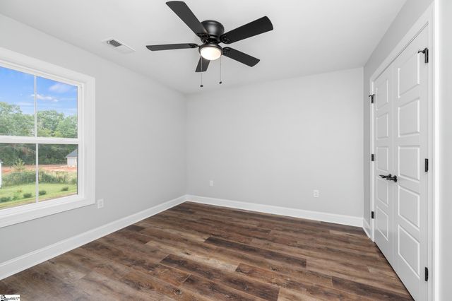 100 Potomac Avenue, Greenville, SC 29605