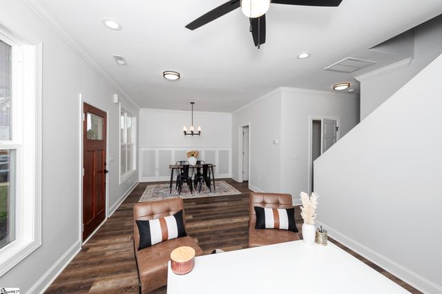 100 Potomac Avenue, Greenville, SC 29605