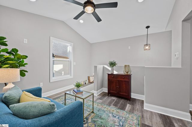 100 Potomac Avenue, Greenville, SC 29605