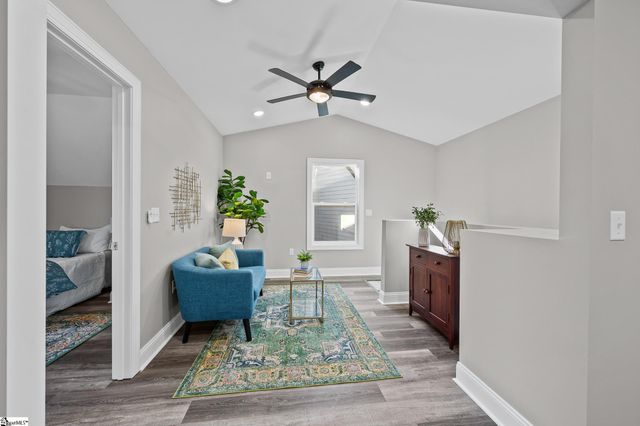 100 Potomac Avenue, Greenville, SC 29605