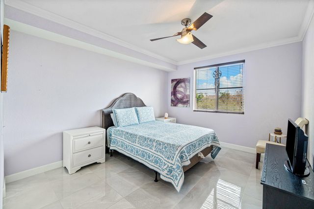 1411 RENAISSANCE Way 411, Boynton Beach, FL 33426