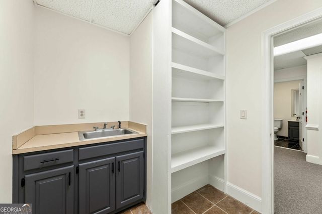 200 Market Place 240, Roswell, GA 30075