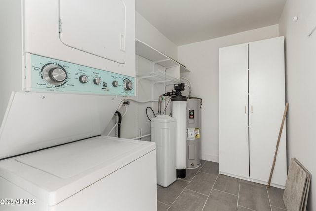 515 S SAGUARO Way, Mesa, AZ 85208