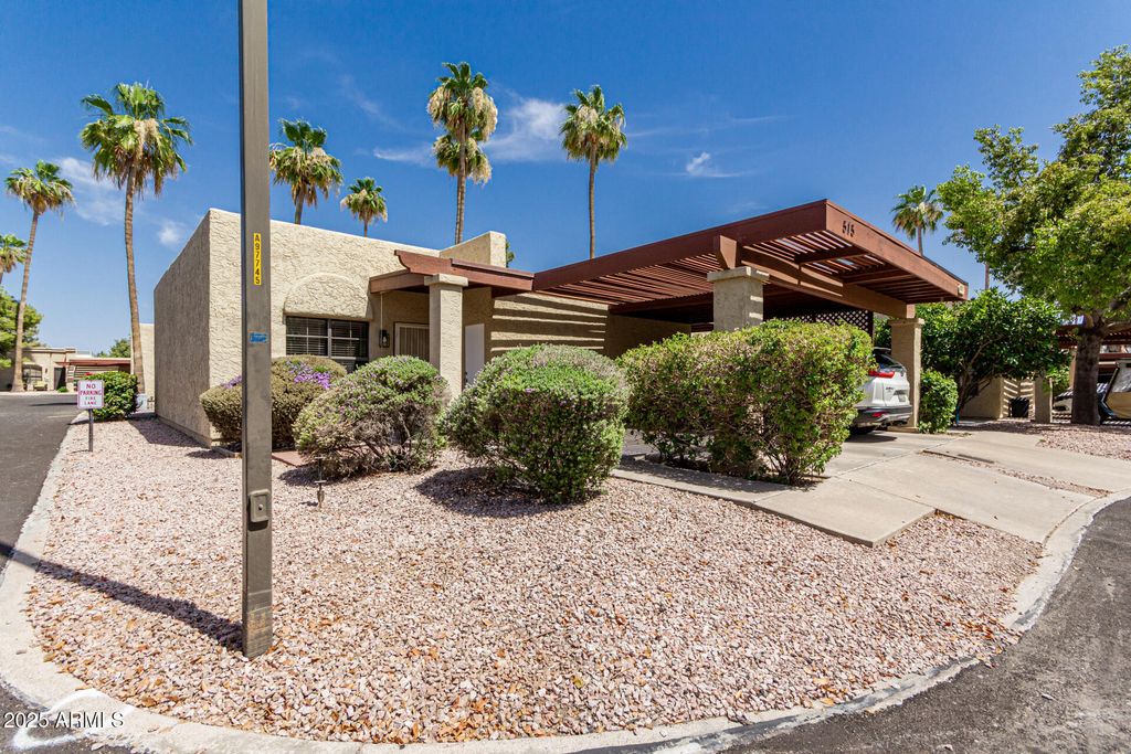 515 S SAGUARO Way, Mesa, AZ 85208