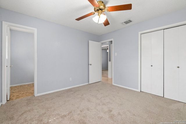 127 Harless, Center Point, TX 78010