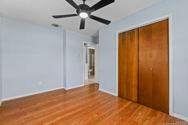 127 Harless, Center Point, TX 78010