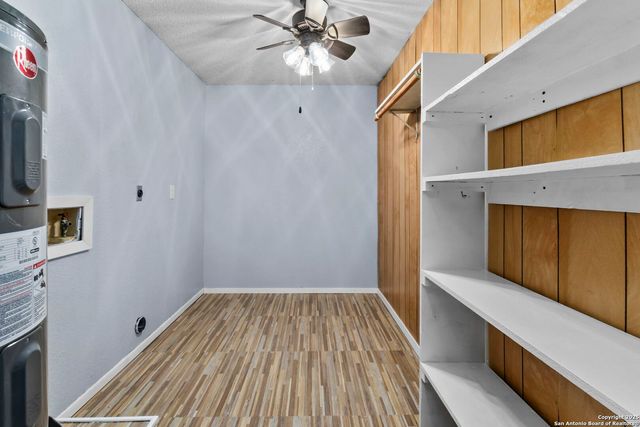 127 Harless, Center Point, TX 78010