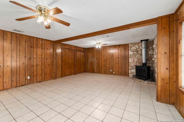 127 Harless, Center Point, TX 78010