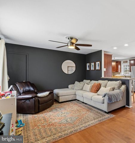 8819 JASPER LN, Baltimore, MD 21234