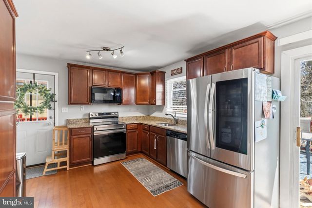 8819 JASPER LN, Baltimore, MD 21234