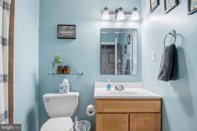 8819 JASPER LN, Baltimore, MD 21234