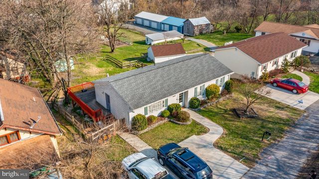 8819 JASPER LN, Baltimore, MD 21234