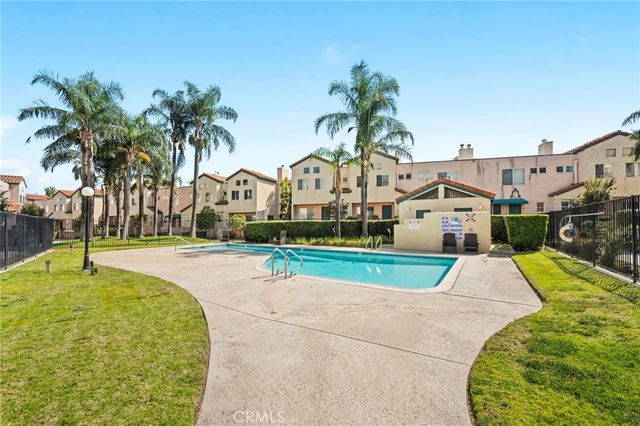 13901 Olive View Lane 42, Sylmar, CA 91342