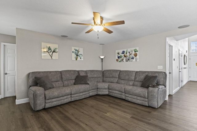 503 Millfront Ave, Yuba City, CA 95991