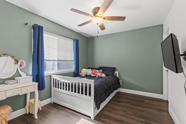 503 Millfront Ave, Yuba City, CA 95991