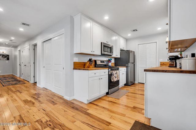 513 Glenwood Avenue, Brick, NJ 08723
