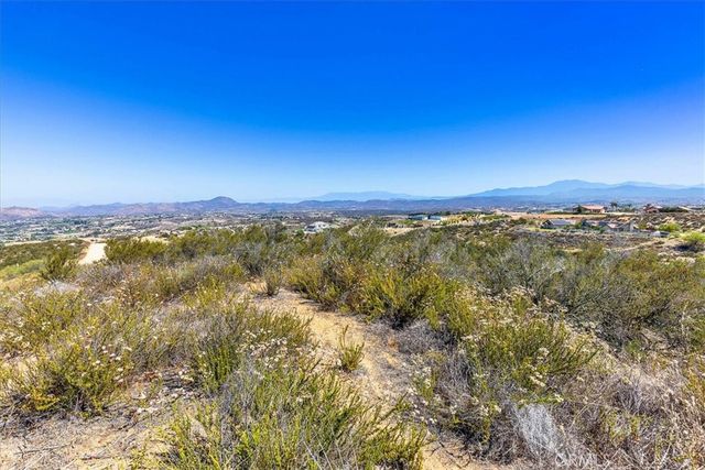 0 Via View, Temecula, CA 92592