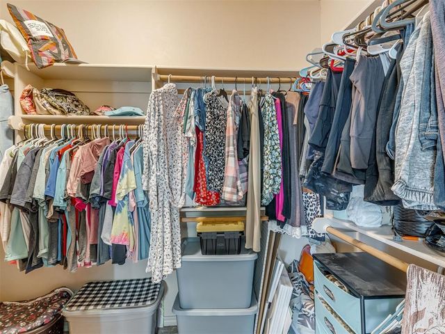 428 Summer Valley Road, Blanchard, OK 73010