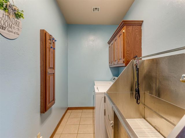 428 Summer Valley Road, Blanchard, OK 73010