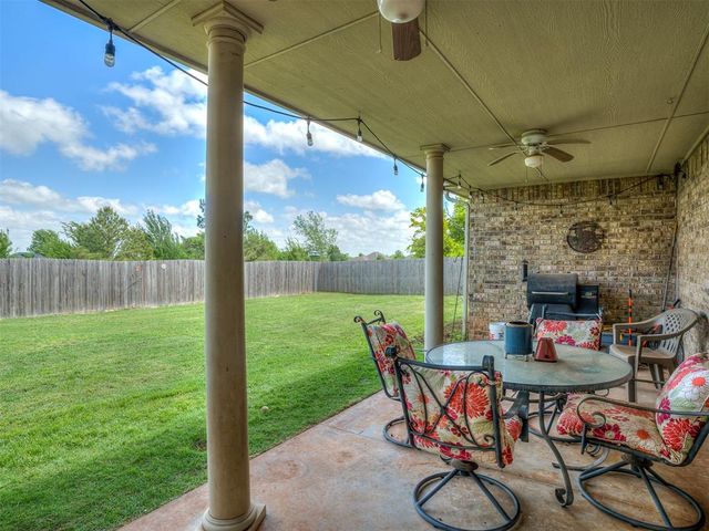 428 Summer Valley Road, Blanchard, OK 73010