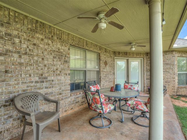 428 Summer Valley Road, Blanchard, OK 73010