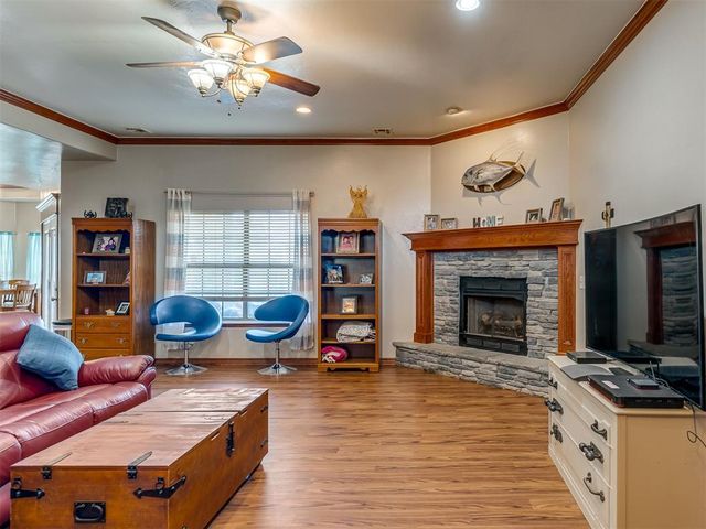 428 Summer Valley Road, Blanchard, OK 73010