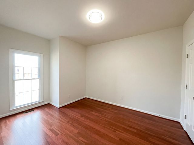 3106 Park Hill Rd, Murfreesboro, TN 37129