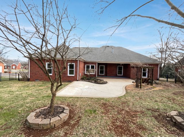 3106 Park Hill Rd, Murfreesboro, TN 37129